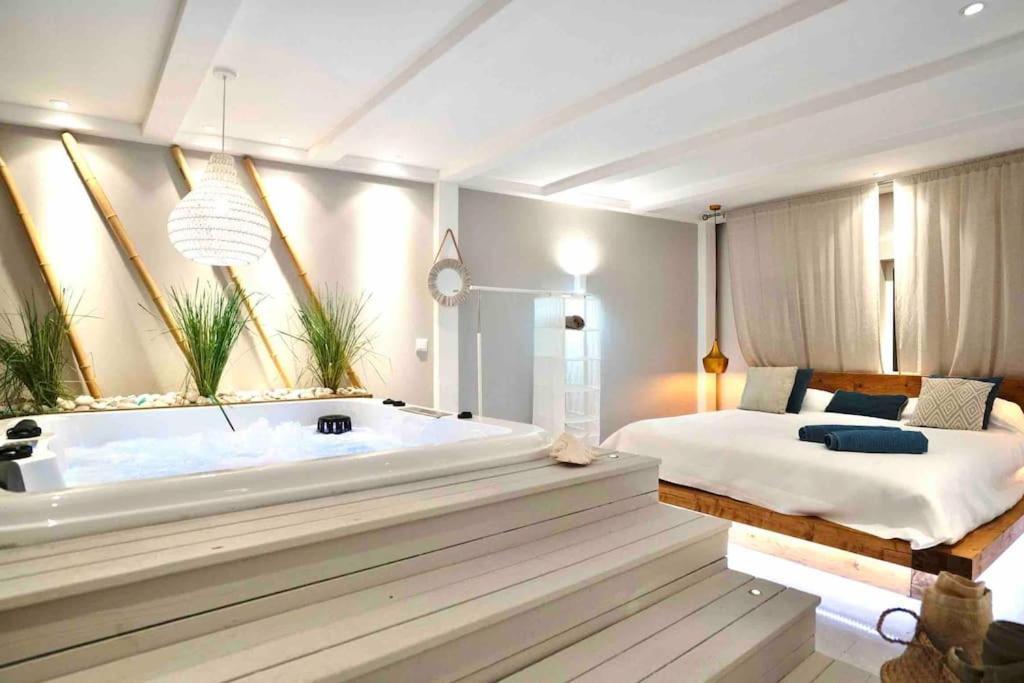 Luxuryvilla With Private Heated Pool And Spa 7P Quarteira Εξωτερικό φωτογραφία