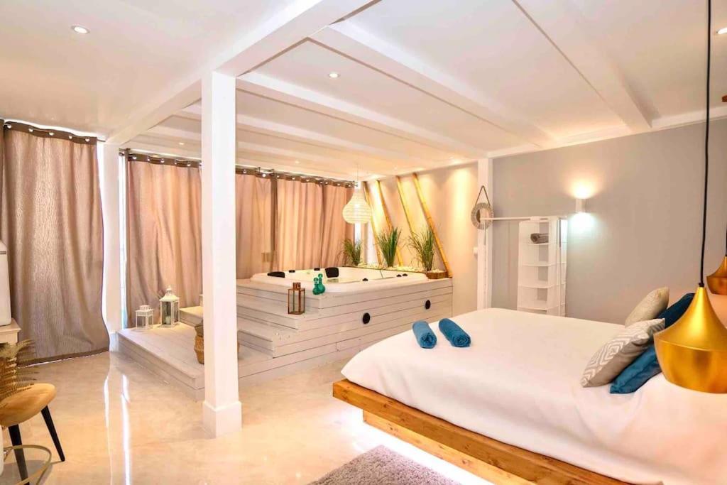 Luxuryvilla With Private Heated Pool And Spa 7P Quarteira Εξωτερικό φωτογραφία